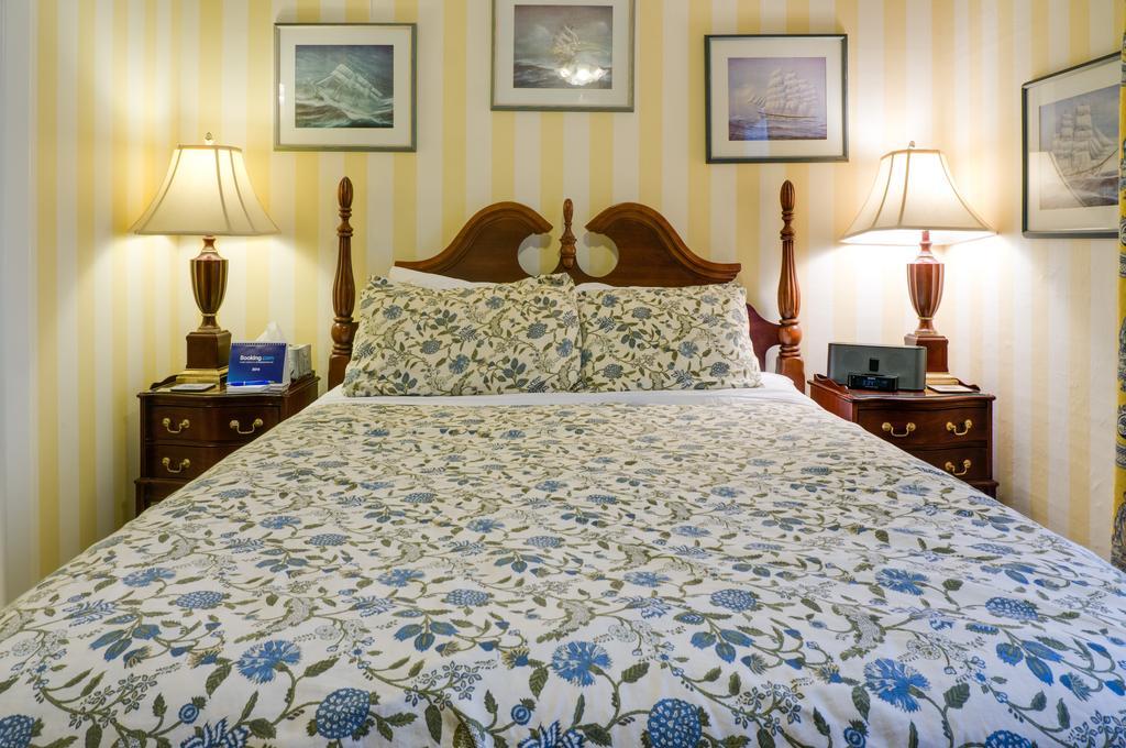 Calgary Westways Guest House Phòng bức ảnh